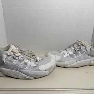 Adidas BYW Select Team Men's basketball shoes